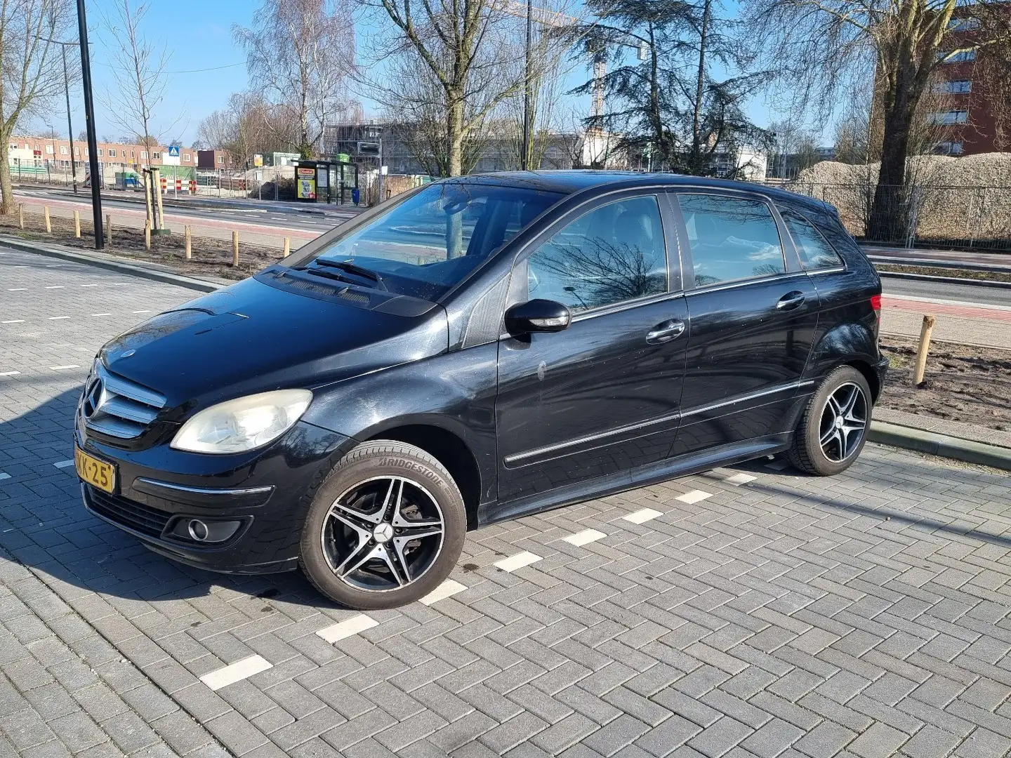 Mercedes-Benz B 170 Zwart - 1