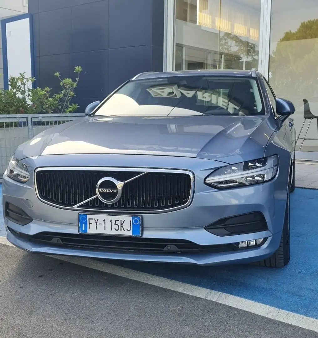 Volvo V90 2.0 d4 Momentum geartronic my20 - 1
