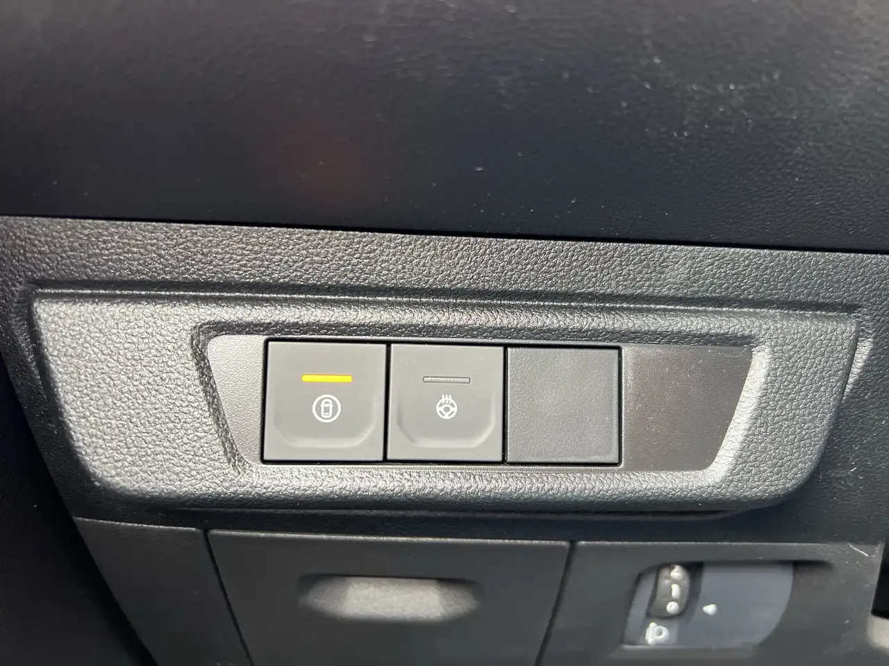 Dacia Sandero Neues Modell TCe 100 Journey Driving- & Winterpake 22