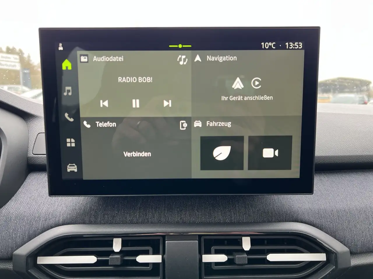 Dacia Sandero Neues Modell TCe 100 Journey Driving- & Winterpake 9
