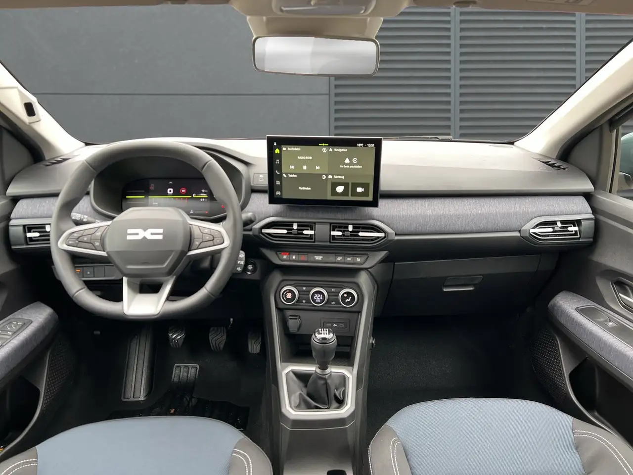 Dacia Sandero Neues Modell TCe 100 Journey Driving- & Winterpake 13