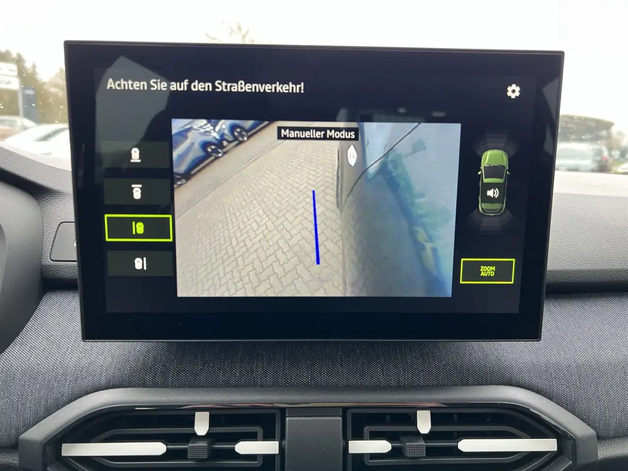 Dacia Sandero Neues Modell TCe 100 Journey Driving- & Winterpake 17