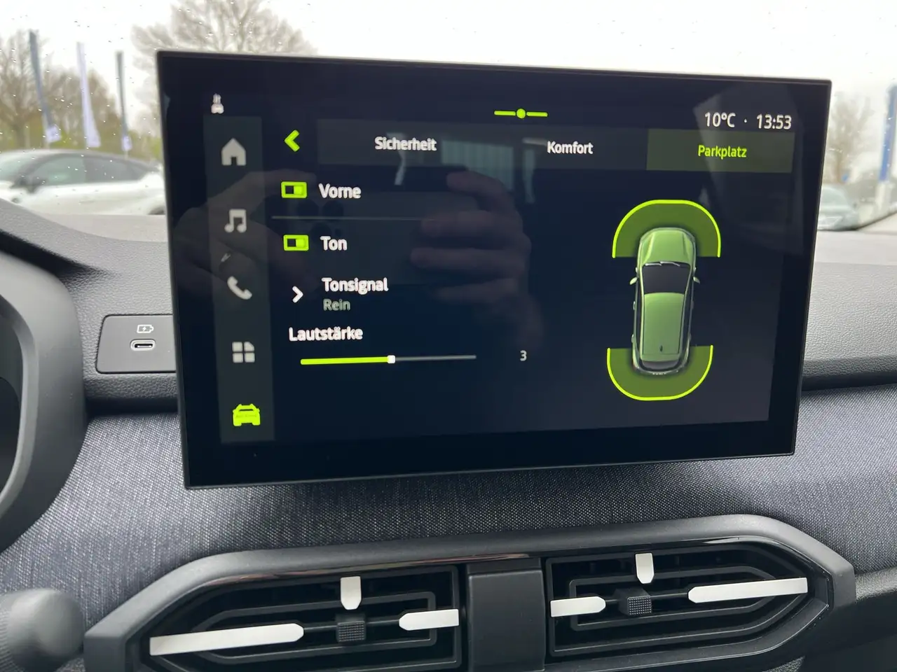 Dacia Sandero Neues Modell TCe 100 Journey Driving- & Winterpake 19