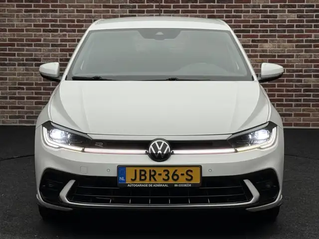 Volkswagen Polo view 5