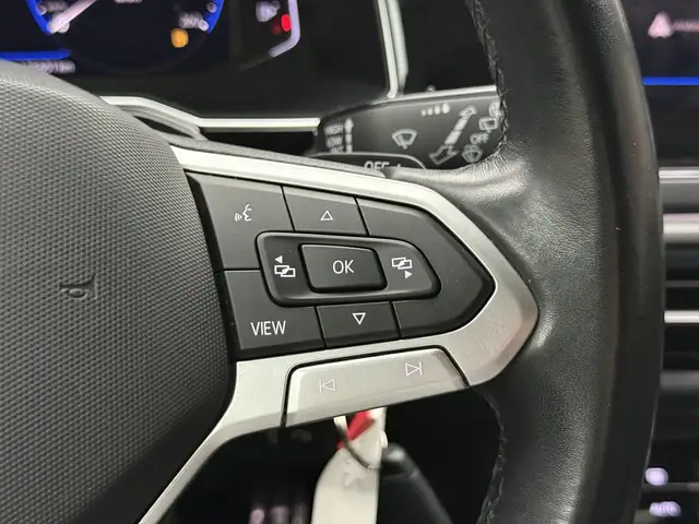 Volkswagen Polo view 13