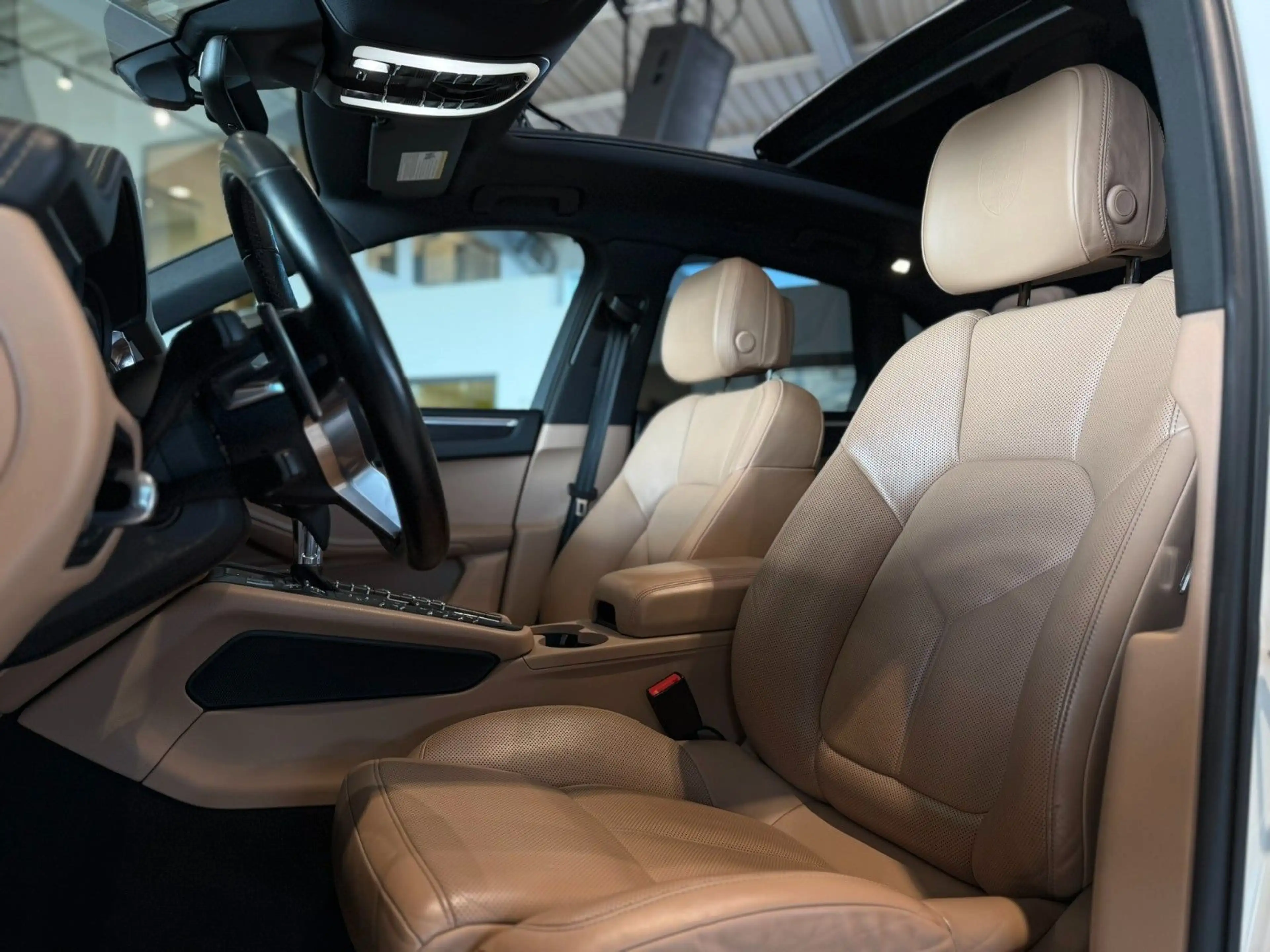 Porsche Macan GTS*Memory*Sitzbel.*Pano*360°*BOSE* — photo 13