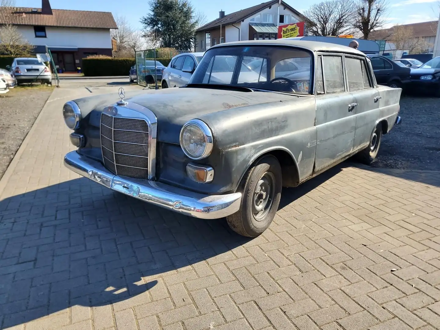 Mercedes-Benz 200 Grey - 2