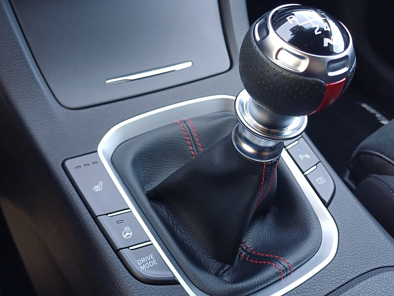 Hyundai i30 1,0 T-GDI i-Line Plus — photo 15
