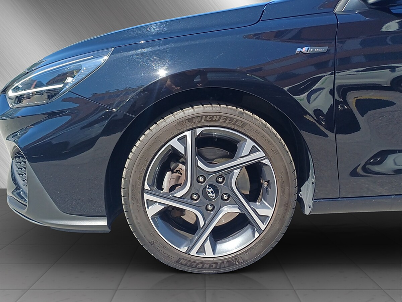Hyundai i30 1,0 T-GDI i-Line Plus — photo 14