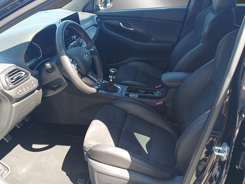 Hyundai i30 1,0 T-GDI i-Line Plus — photo 7