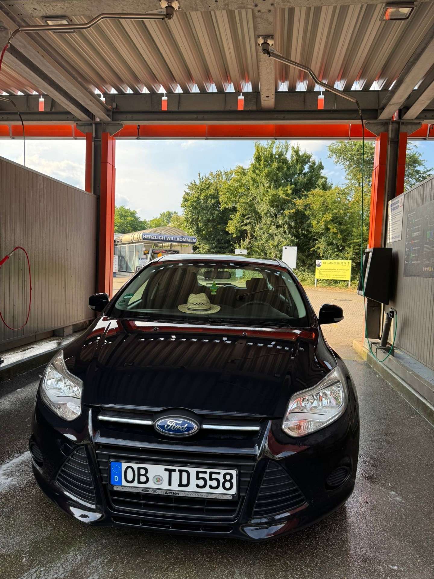 Second hand Ford Focus 1.6