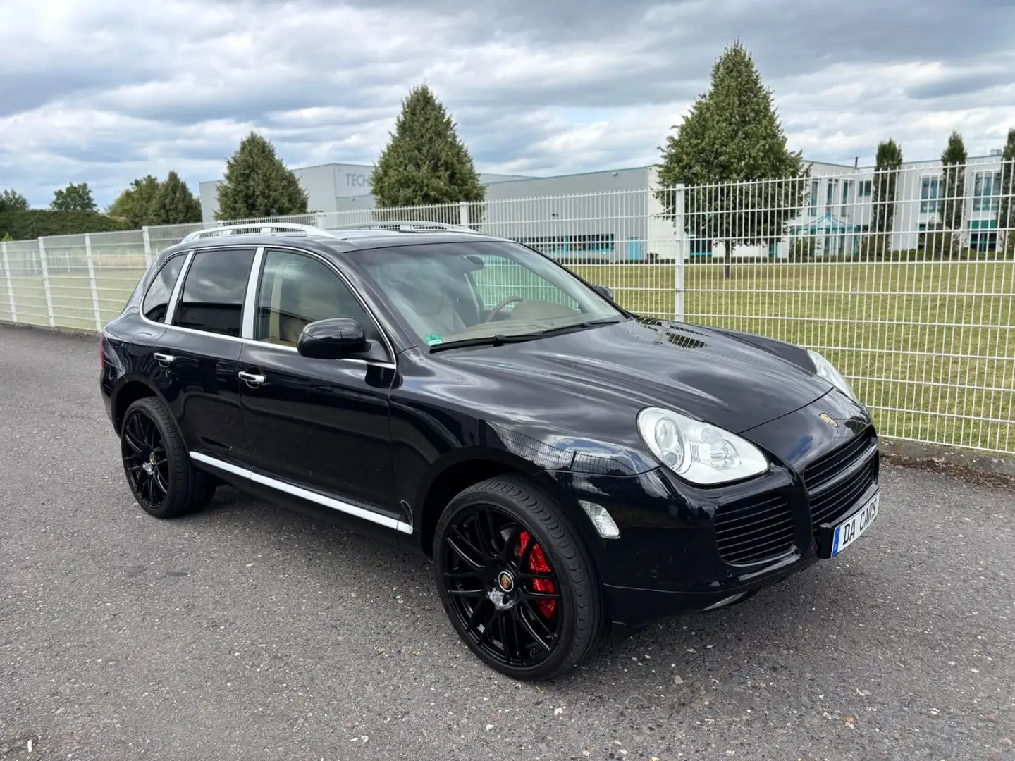 Porsche Cayenne Turbo Navi/SD/BOSE/AHK/Prins-Top Zustand Schwarz - 2