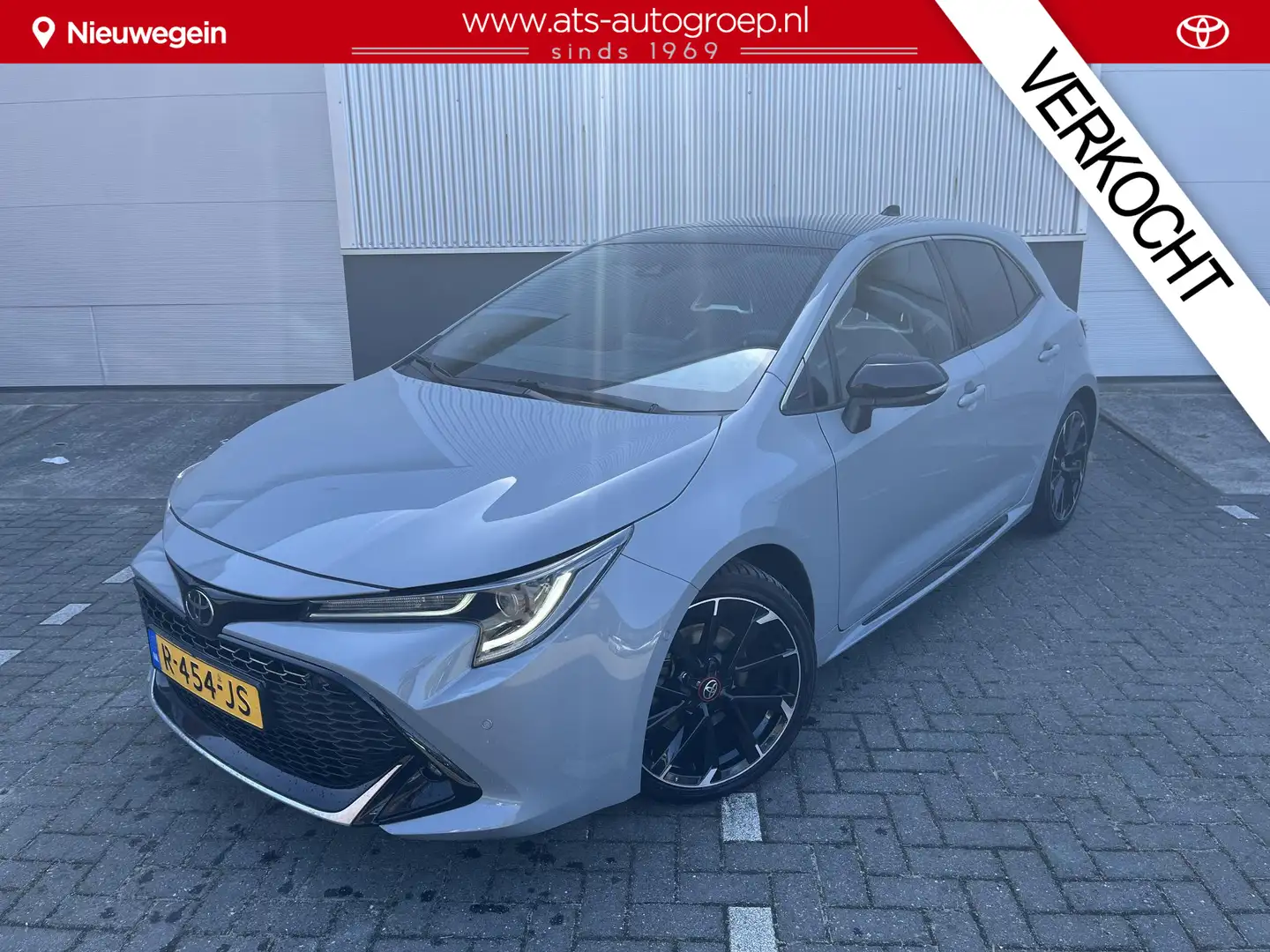 Toyota Corolla 2.0 Hybrid GR-Sport Plus | Schuif/kanteldak | Pano Grijs - 1