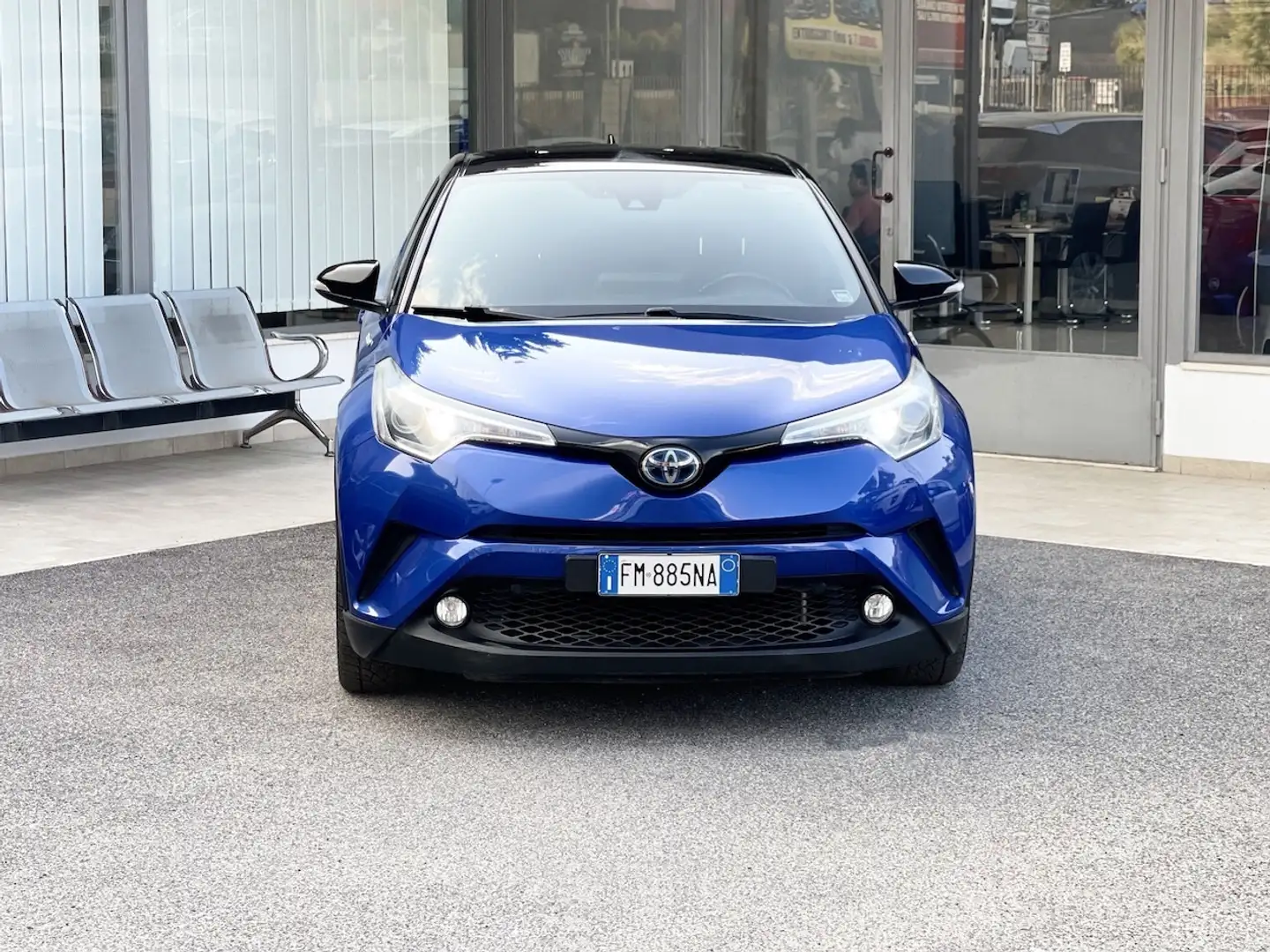 Toyota C-HR 1.8 Hybrid 98CV E6 Automatica - 2017 Blu/Azzurro - 2
