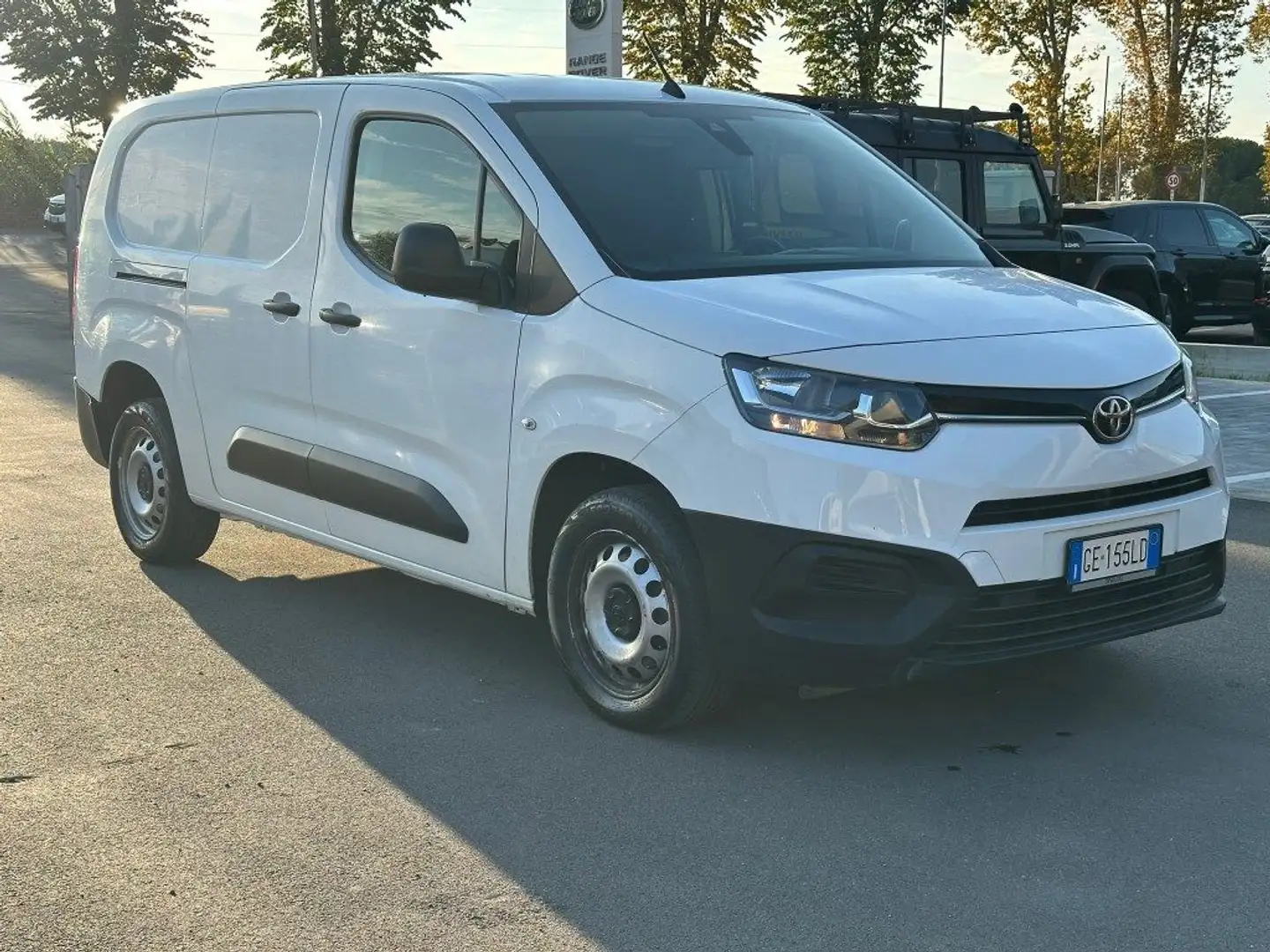 Toyota Proace City 1.5D 130 CV S&S PC Blanc - 1