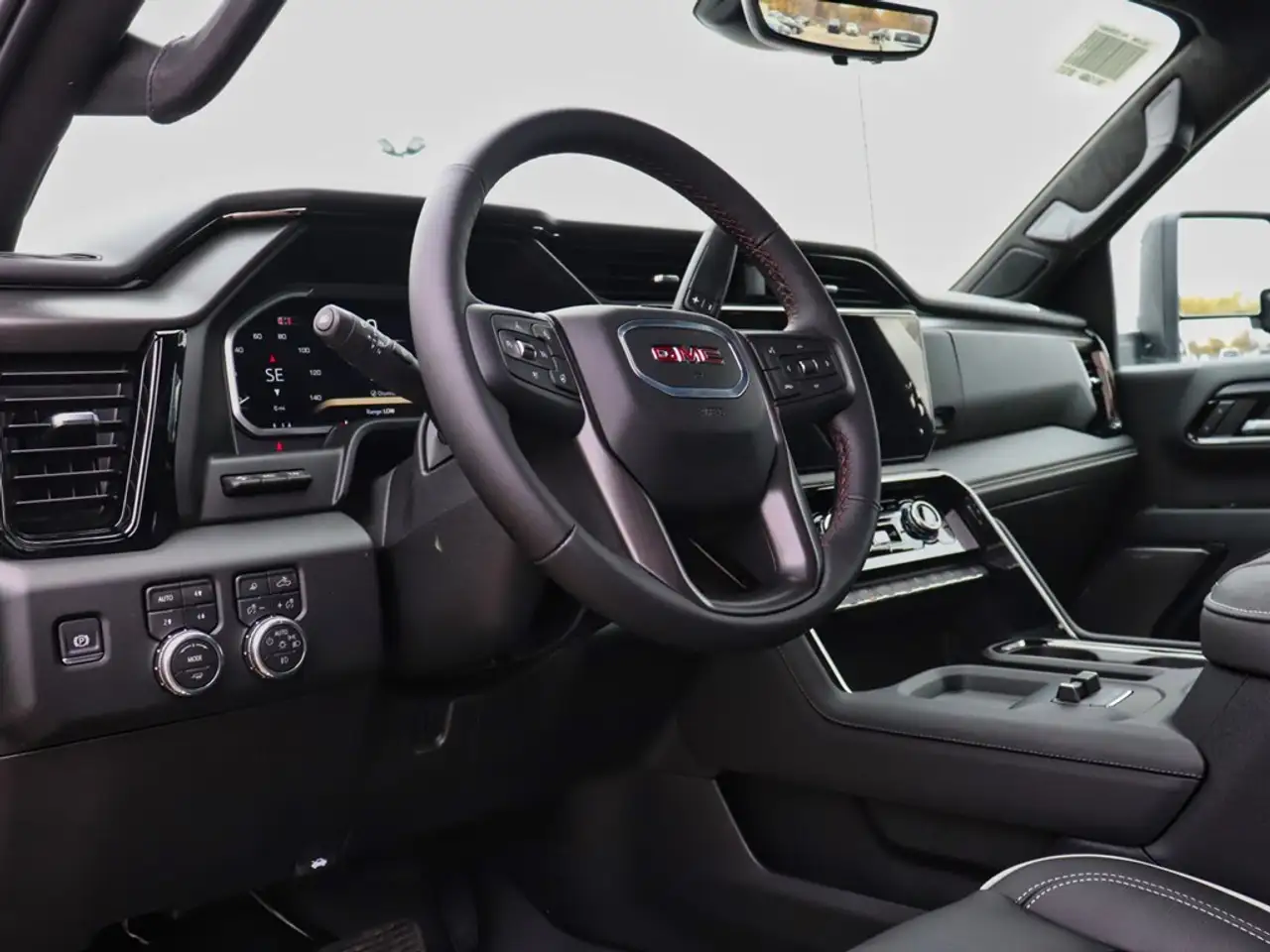 GMC Sierra 2500HD снимка GMC Sierra 2500HD