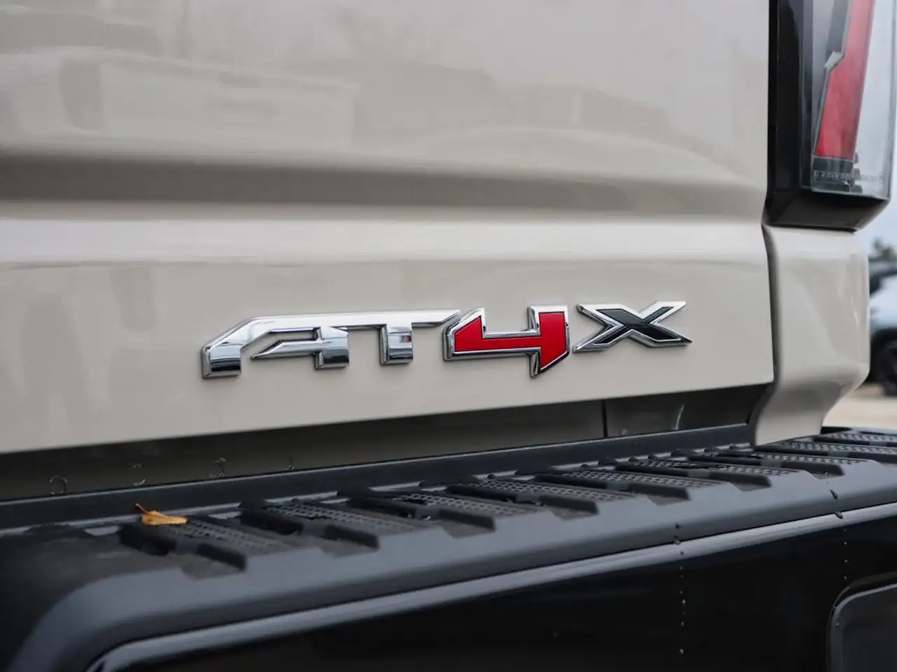 GMC Sierra 2500HD снимка GMC Sierra 2500HD