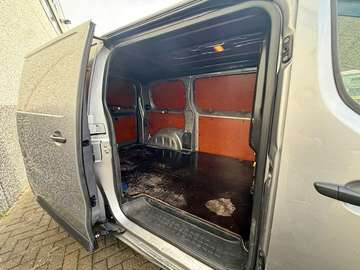 Peugeot Expert 1.5 hdi 120 ch L2