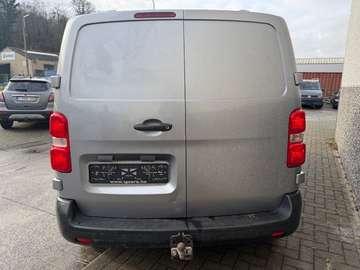 Peugeot Expert 1.5 hdi 120 ch L2