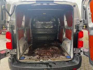 Peugeot Expert 1.5 hdi 120 ch L2