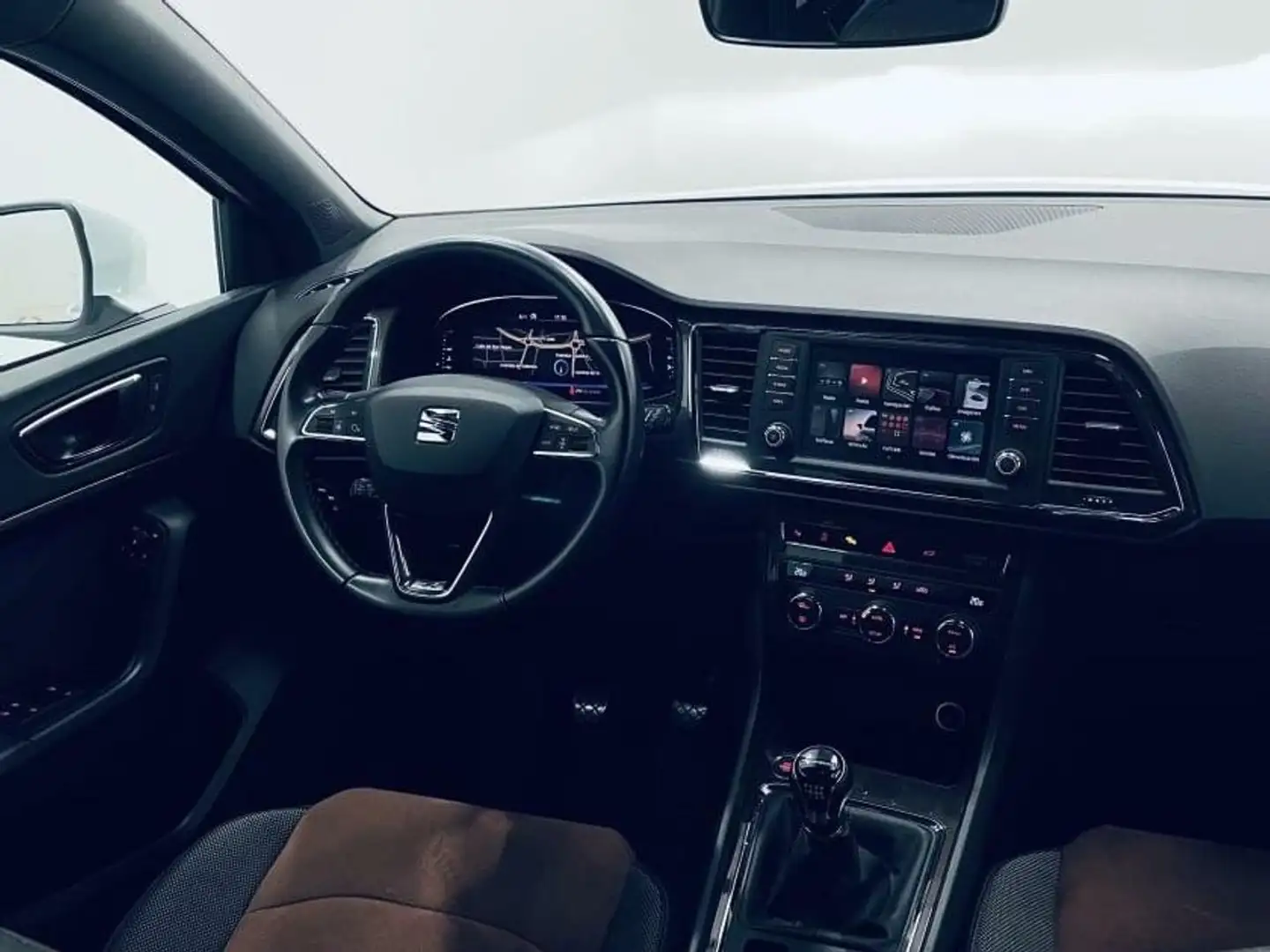SEAT Ateca 2.0TDI CR S&S Xcellence DSG 150 Blanc - 2