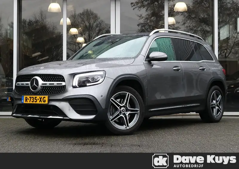 MERCEDES-BENZ Glb