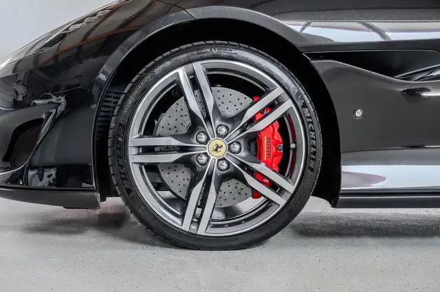 Ferrari Portofino view 7