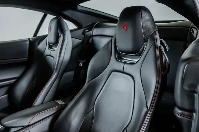 Ferrari Portofino view 27