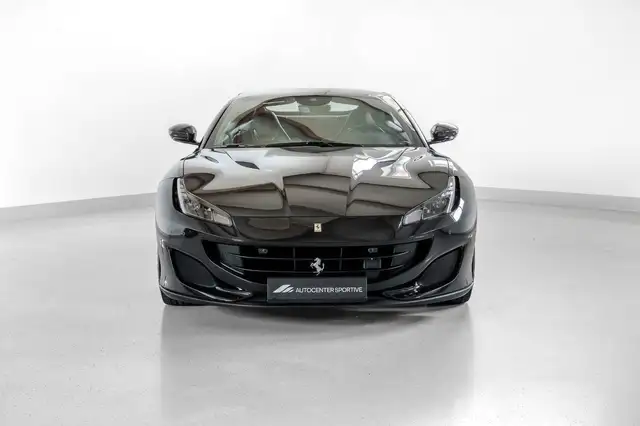 Ferrari Portofino view 2