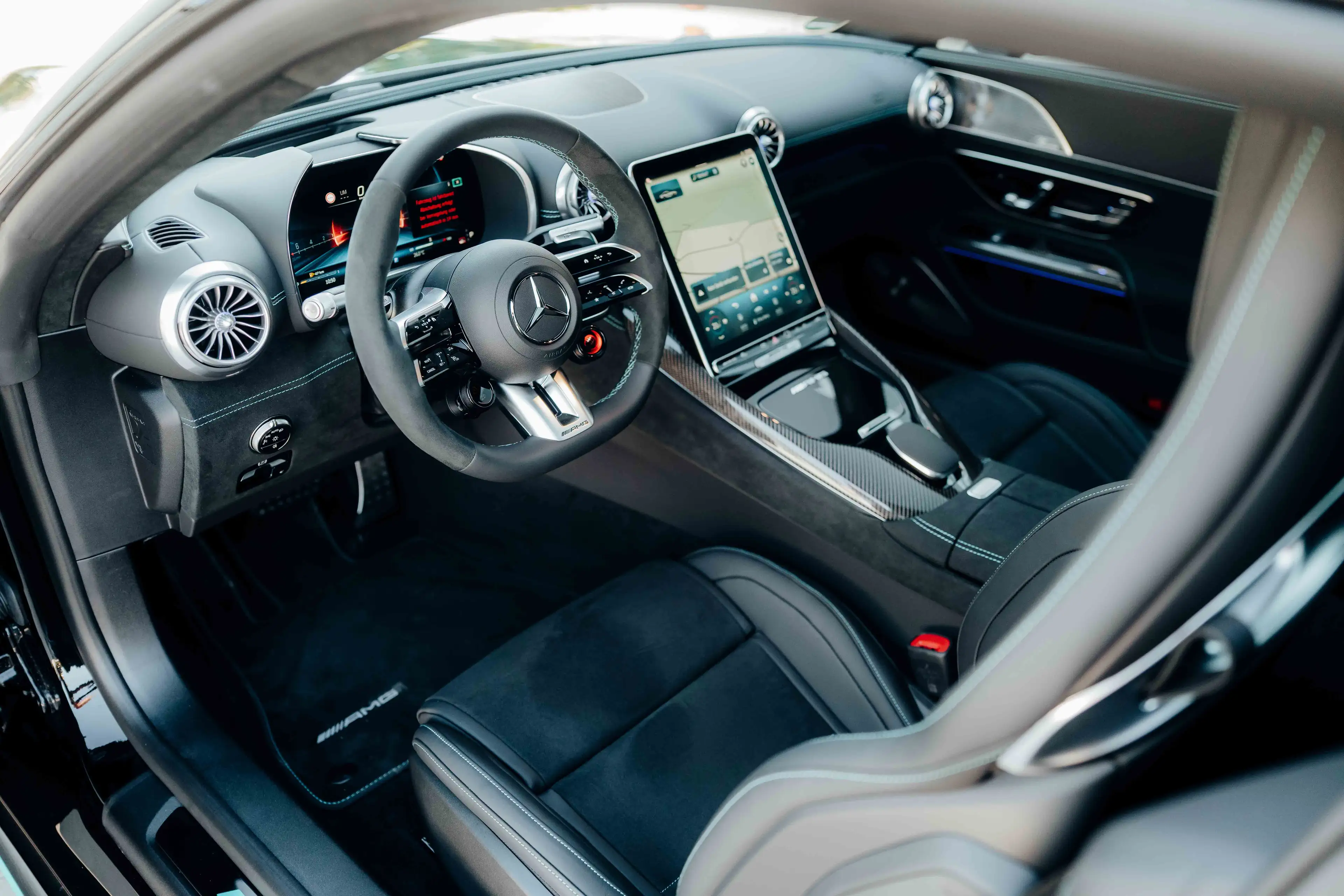 Mercedes-Benz AMG GT 63 PRO 4Matic - MOTORSPORT COLLECTOR EDITION — photo 15