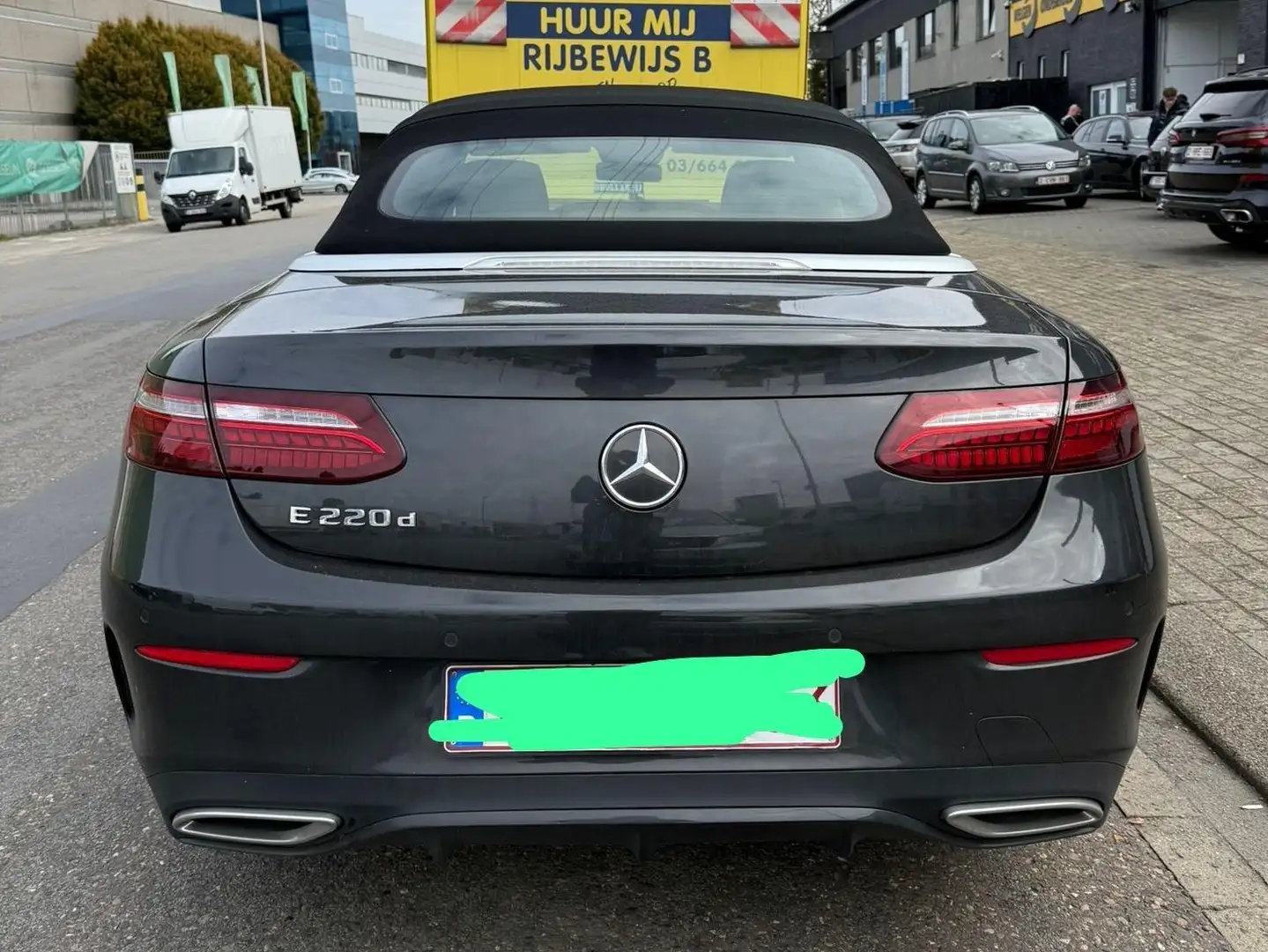 Mercedes-Benz E 220 E 220 d Cabrio 9G-TRONIC Avantgarde Grijs - 2