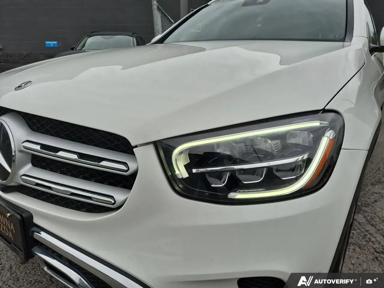 Mercedes-Benz GLC снимка Mercedes-Benz GLC
