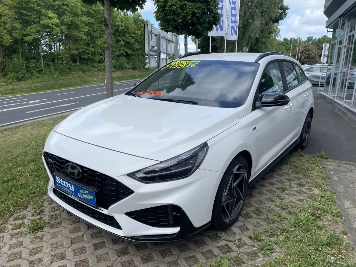 Hyundai i30 Kombi MJ25 1.5 T-GDI DCT N-Line Navi LED 18 Zoll Weiß - 1
