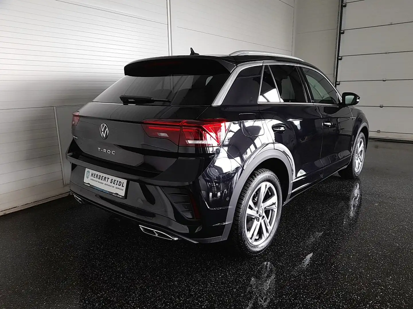 Volkswagen T-Roc R-LINE 2.0 TDI DSG *LED PLUS / VIRTUELL / NAVI ... Schwarz - 2
