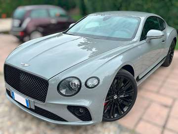GT 6.0 W12 Speed 659cv auto