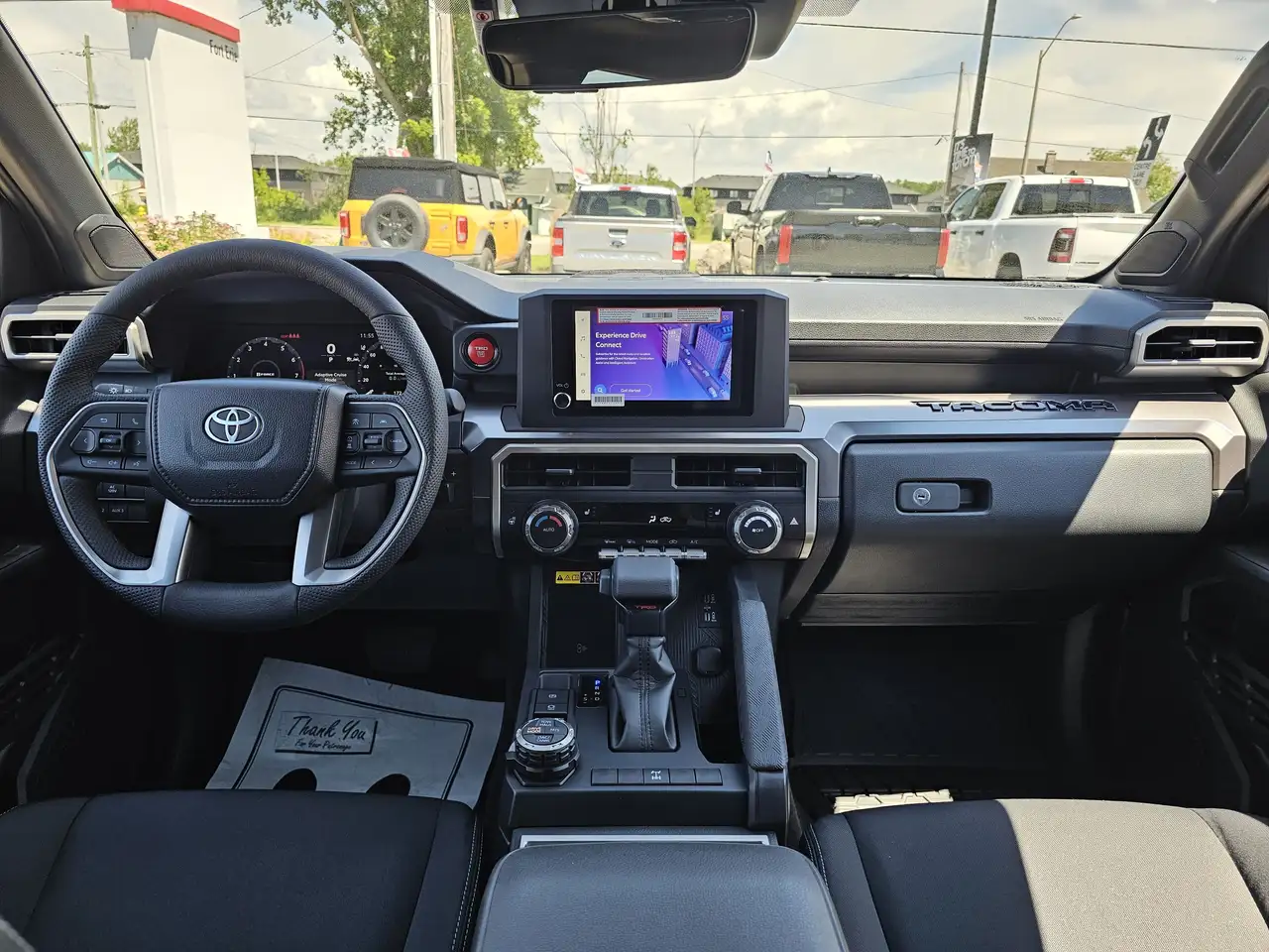 Toyota Tacoma снимка Toyota Tacoma