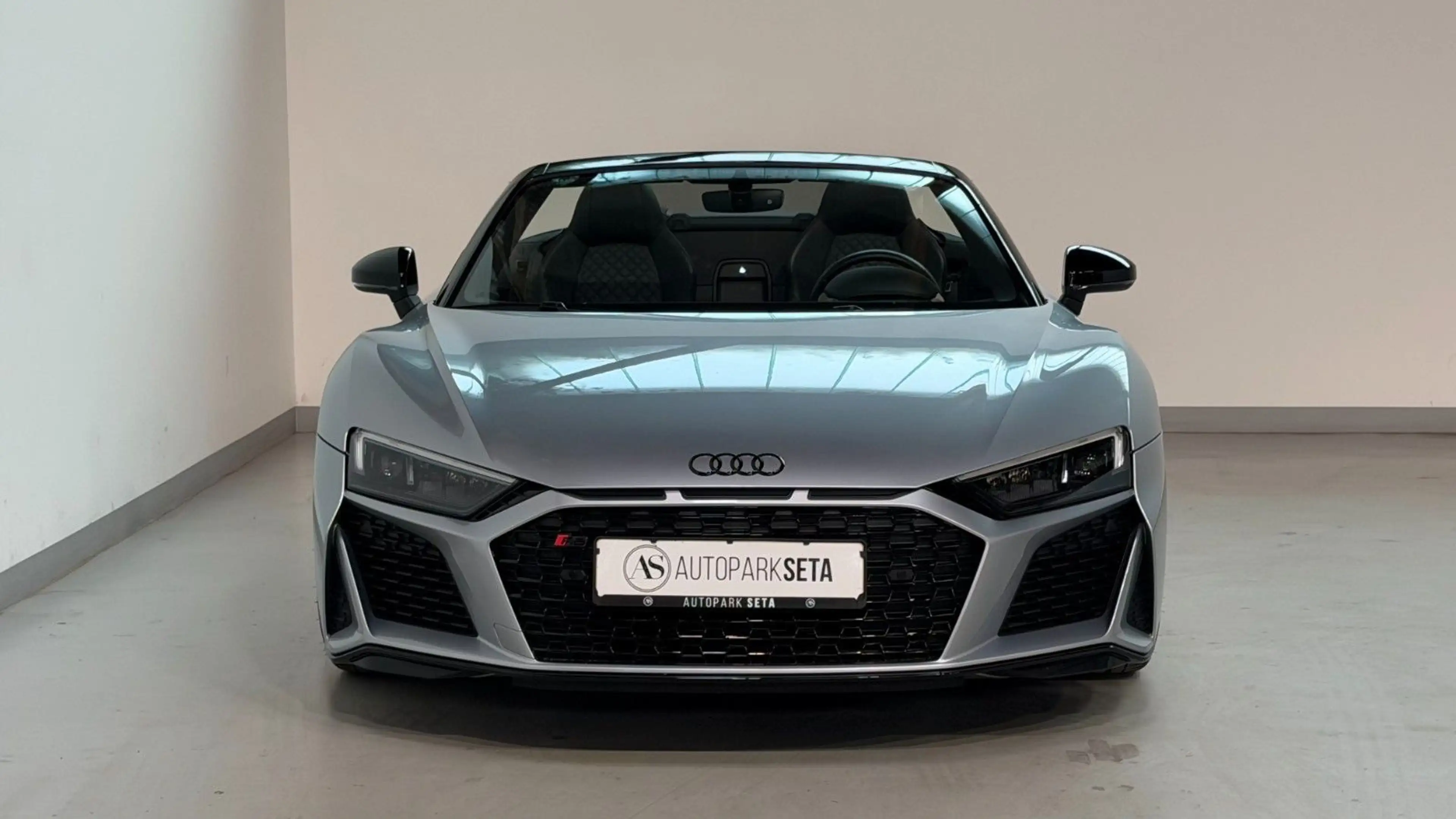 Audi R8 Spyder 5.2 FSI RWD LASERLIGHT*B&O — photo 3