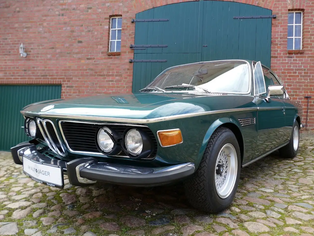 BMW 3,0 CSA e9 Coupé in tundragrün metallic, foto 1