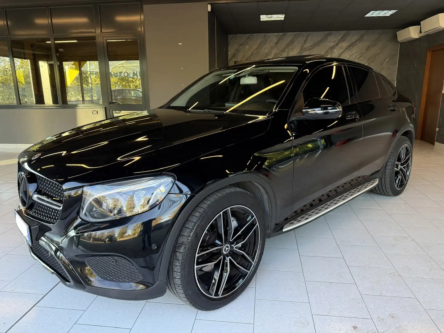 Mercedes-Benz GLC 220 Coupe d Premium 4matic auto stra fuool - 1