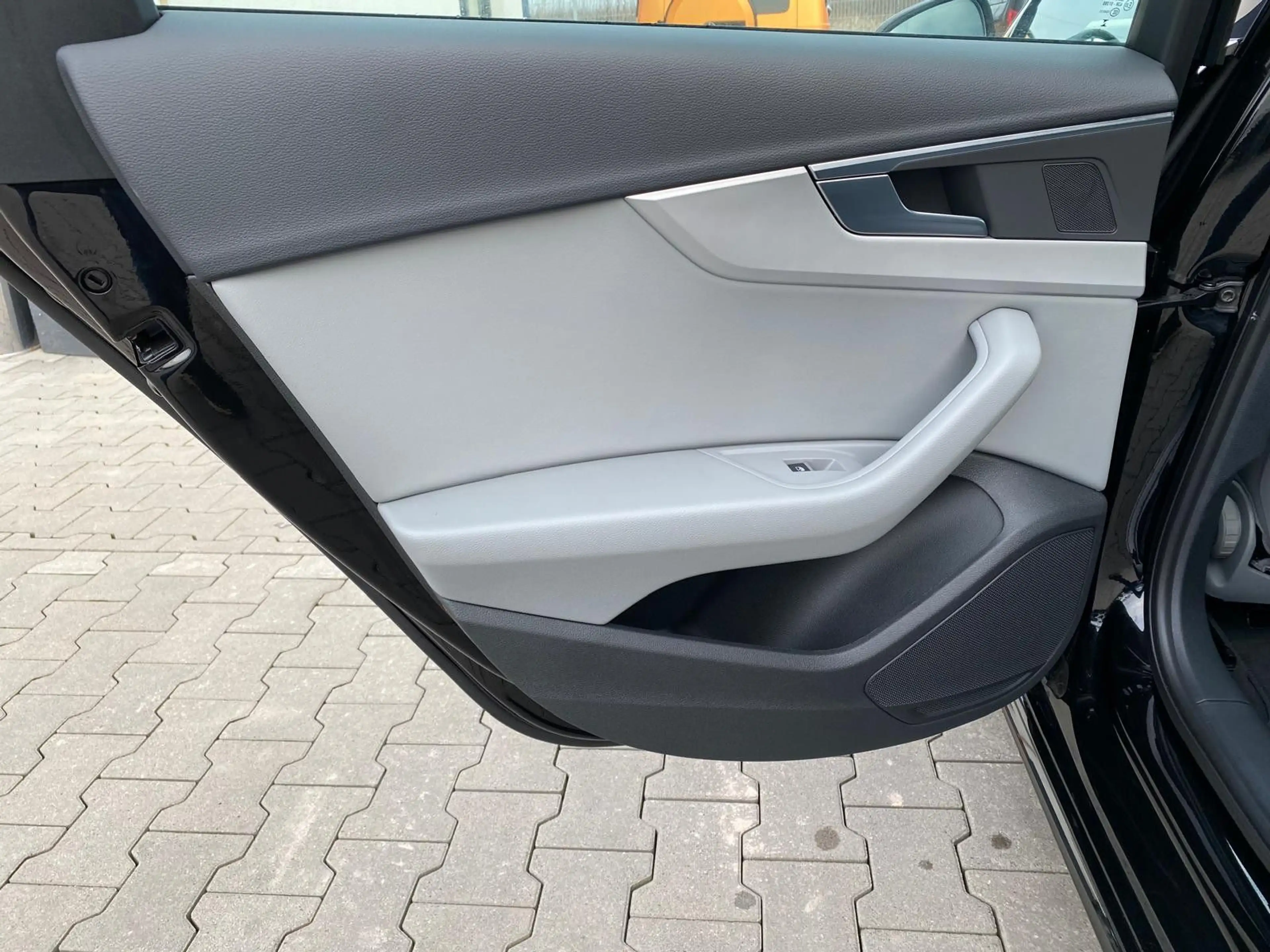 Audi A4 Avant 35 TFSI S line|Virtual|elHK|SZH|RFK|ACC — photo 11