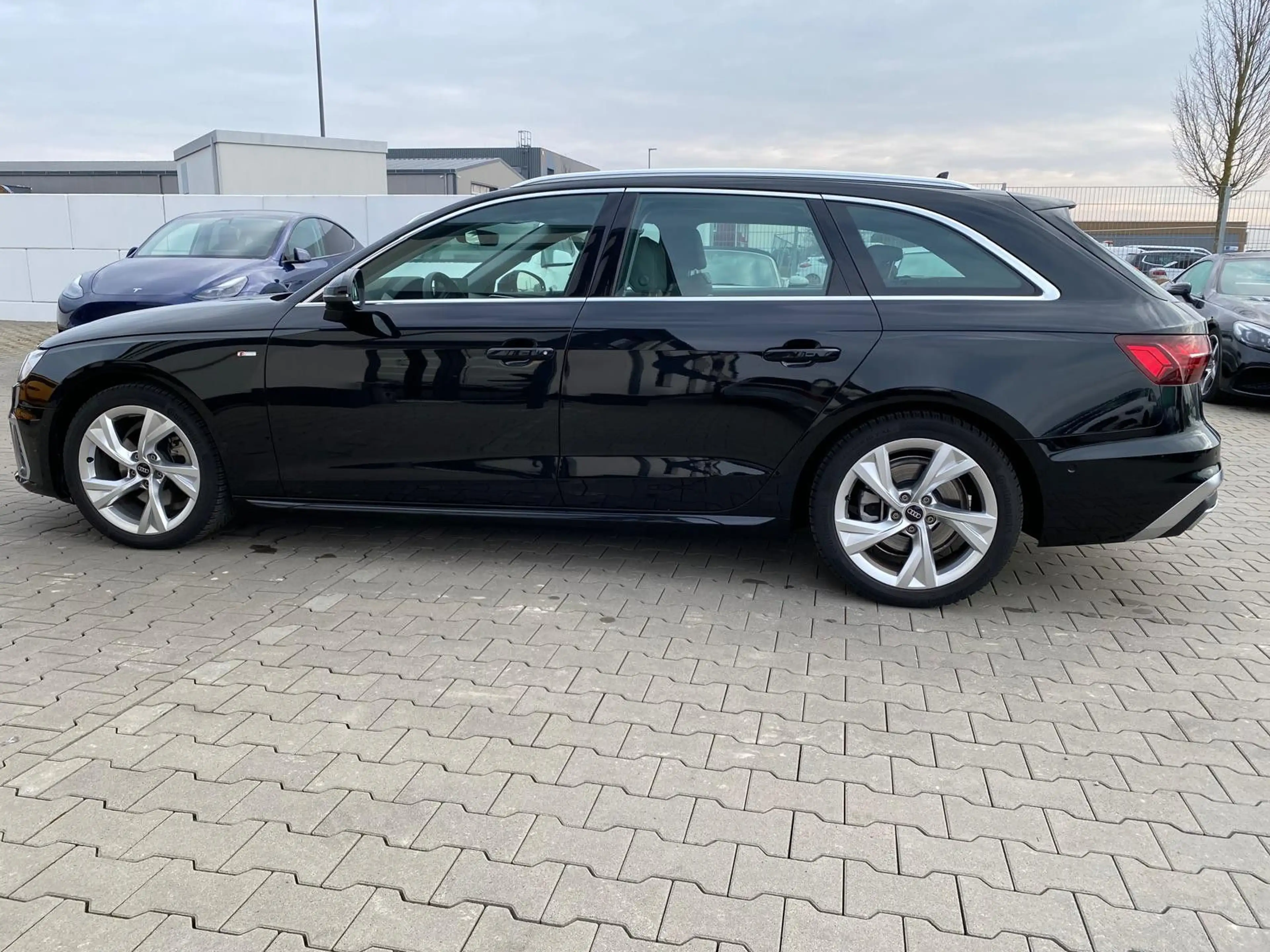 Audi A4 Avant 35 TFSI S line|Virtual|elHK|SZH|RFK|ACC — photo 8