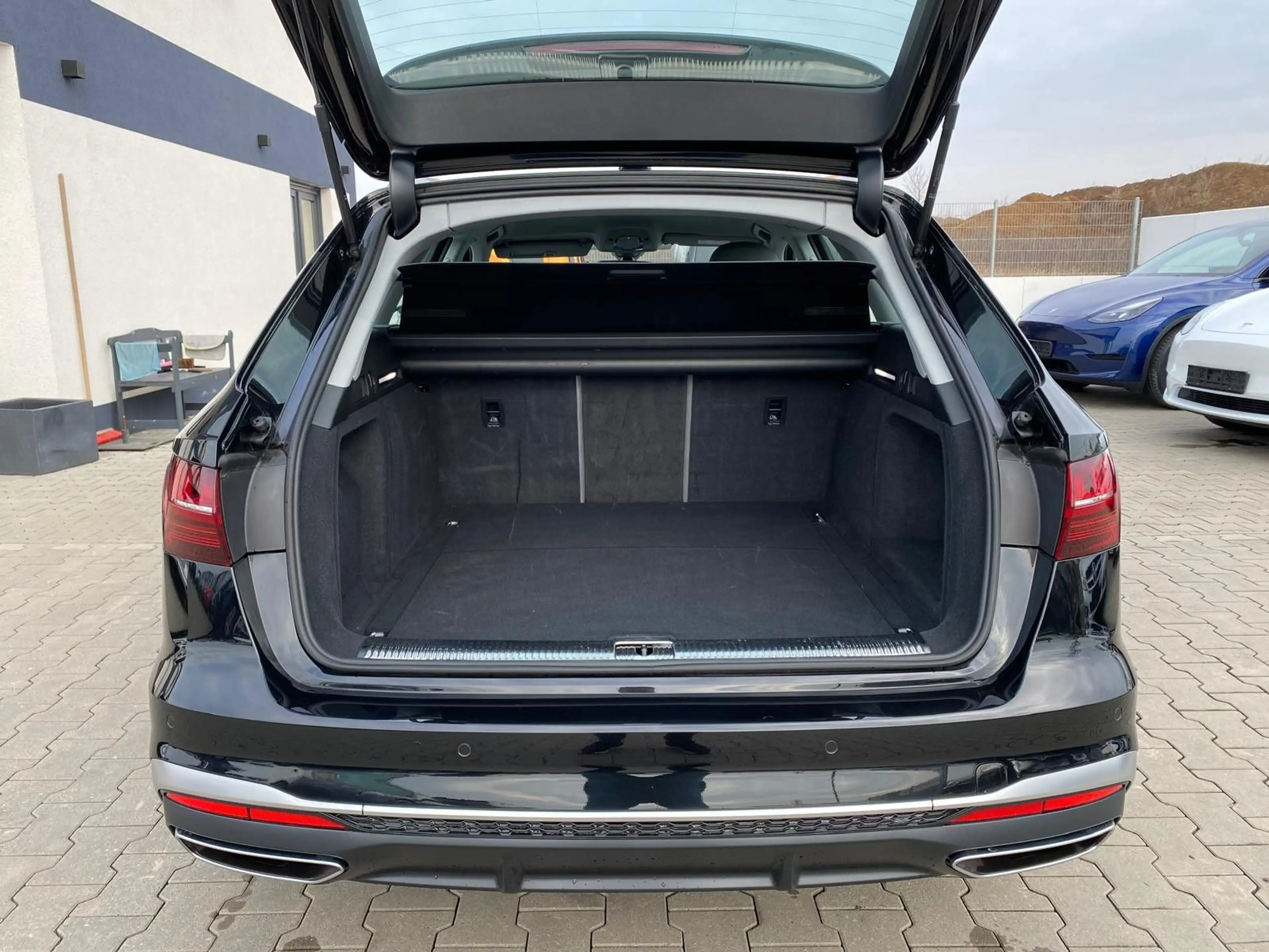 Audi A4 Avant 35 TFSI S line|Virtual|elHK|SZH|RFK|ACC — photo 13