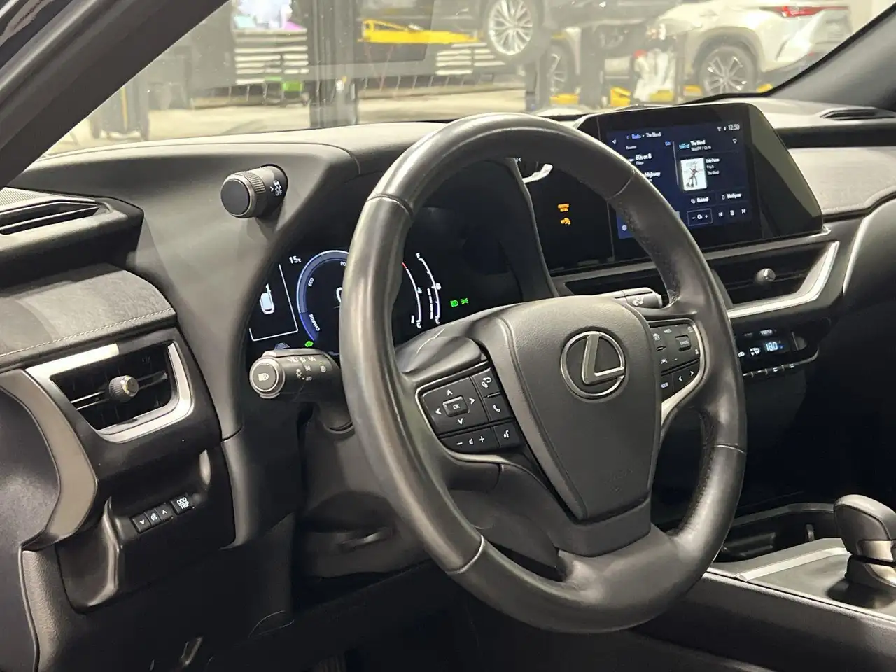 Lexus UX снимка Lexus UX