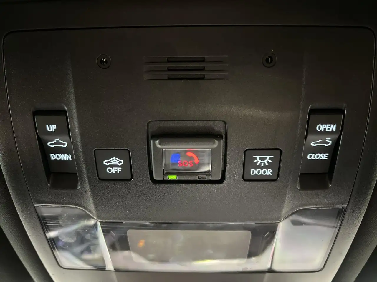 Lexus UX снимка Lexus UX