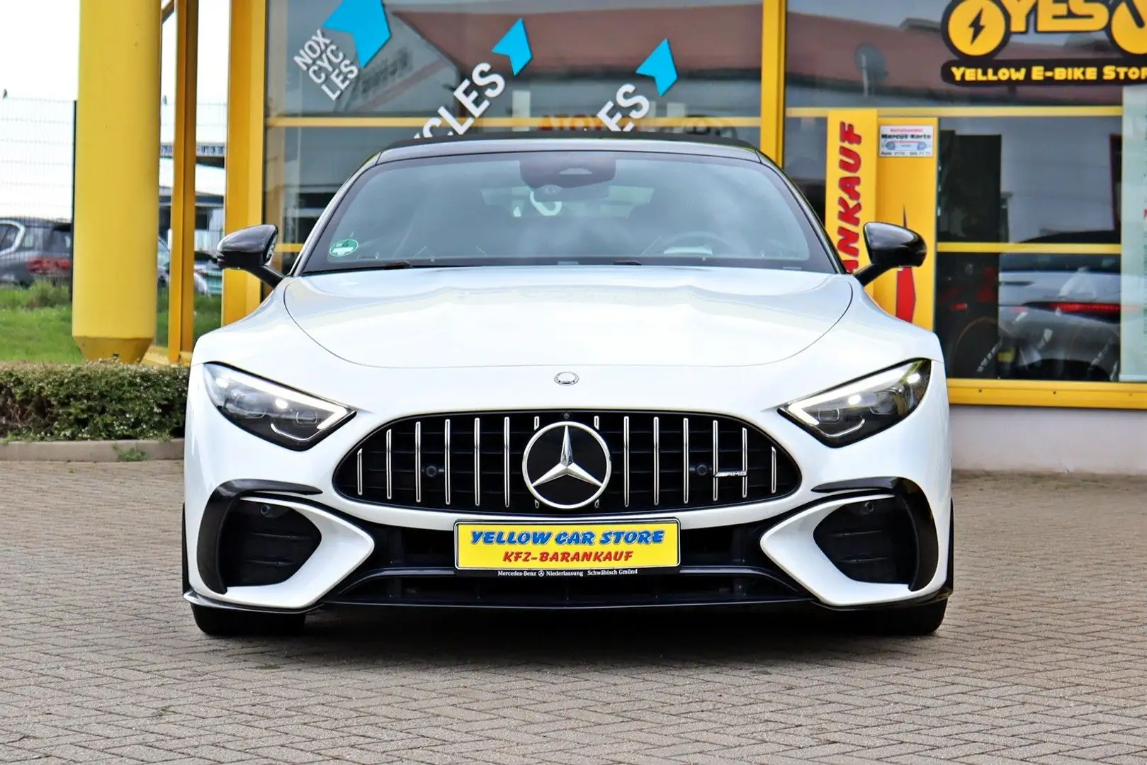 Mercedes-Benz SL 43 AMG V8 Aerodynamik 360° Burmester 21" Weiß - 2