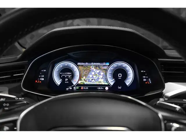 Audi A6 view 15
