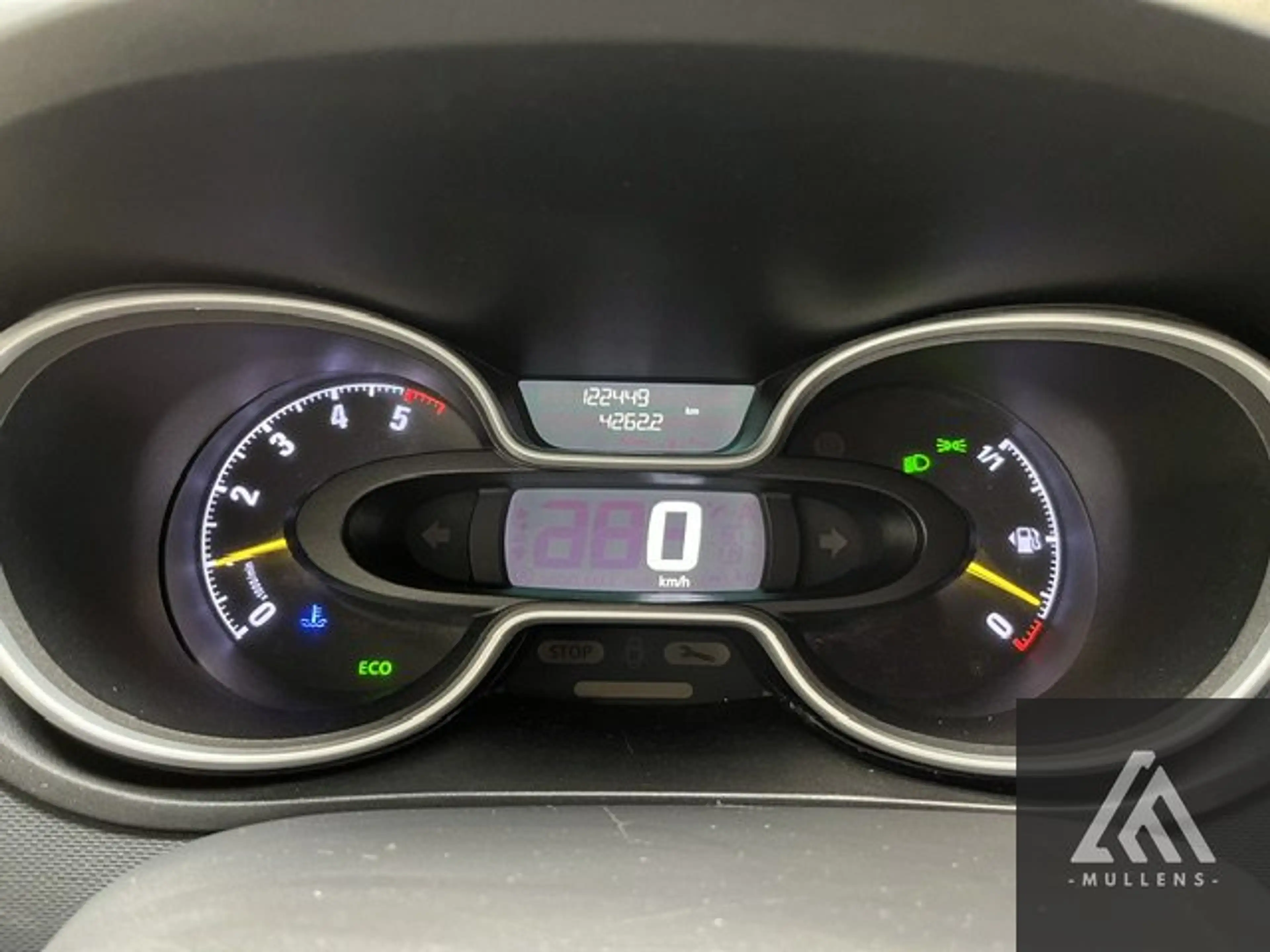 Opel Vivaro GBDC CDTi BiTurbo ecoFLEX Cosmo Edition L1H1 29 — photo 13