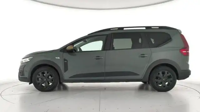 Dacia Jogger view 2