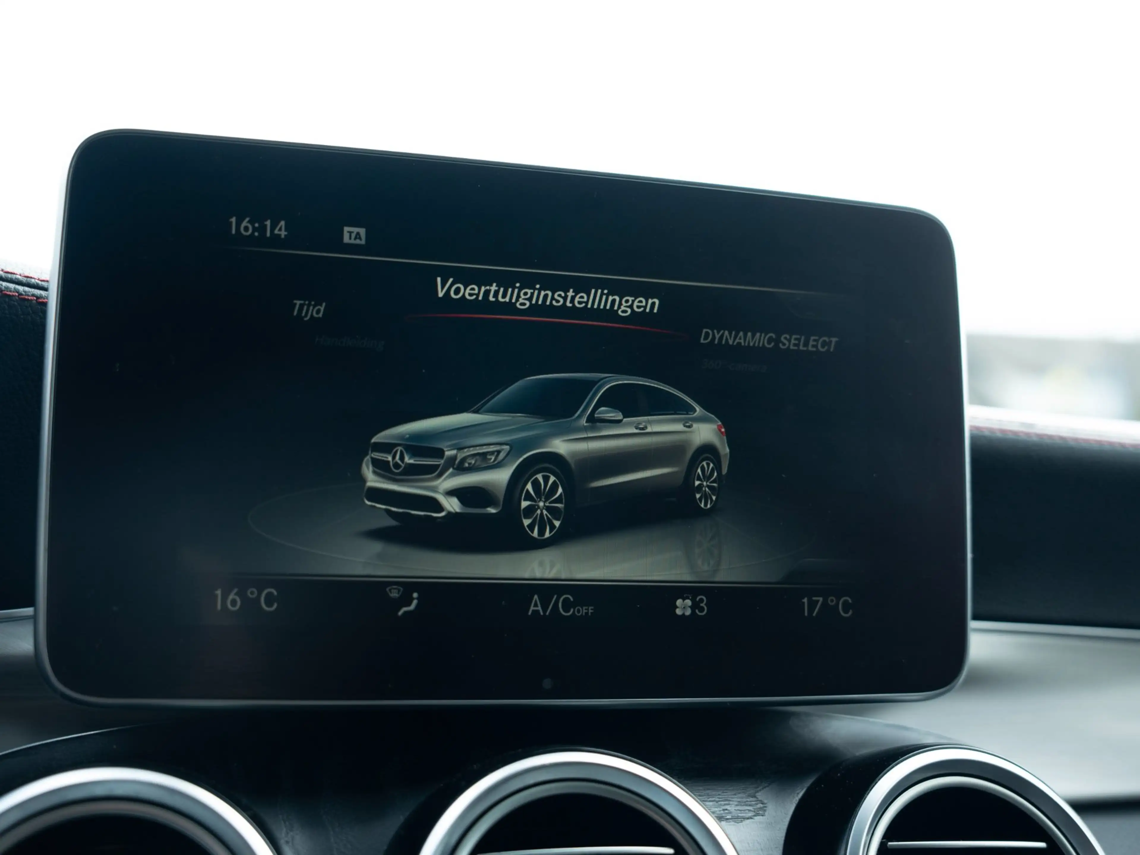 Mercedes-Benz GLC 43 AMG Coupé 4MATIC|Head-up display|Schuif|360 Camera — photo 27