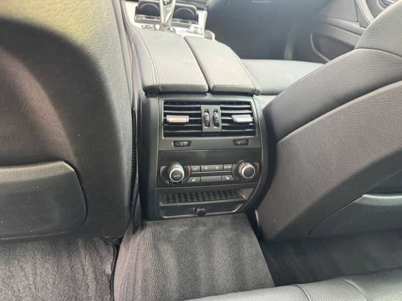 BMW 550 i Limousine/Navi/Leder/ — photo 12